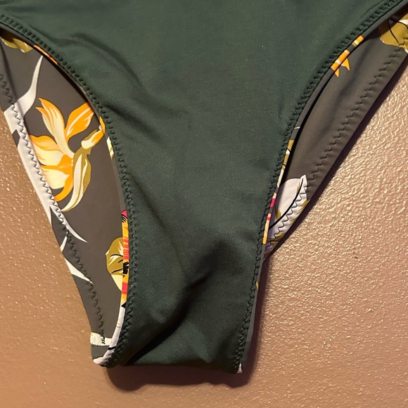 RAE Floral side tie swim bottom - Picture 8 of 13